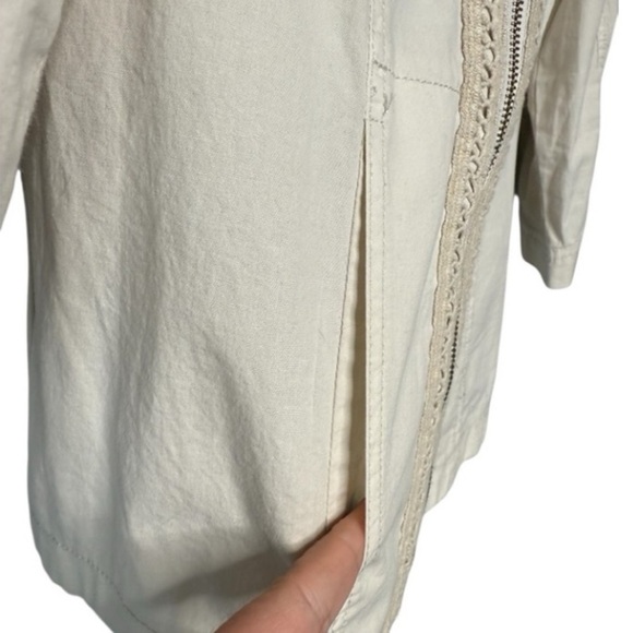 XCVI Wearables Neutral Beige Crochet Trim Sleeve Details Stretch Side Jacket S - Picture 14 of 16